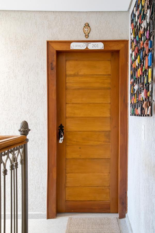 ESPAÇO 250 - Apto mobiliado, 3 quartos, sendo uma suíte, banheiro social, cozinha completa, sala de estar, ar condicionado, tv e internet Tiradentes Exterior foto