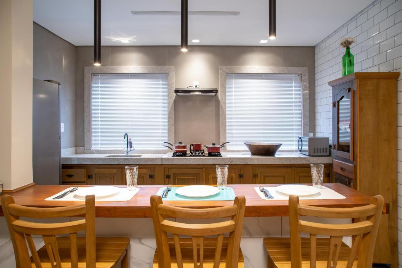 ESPAÇO 250 - Apto mobiliado, 3 quartos, sendo uma suíte, banheiro social, cozinha completa, sala de estar, ar condicionado, tv e internet Tiradentes Exterior foto