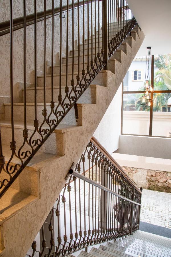 ESPAÇO 250 - Apto mobiliado, 3 quartos, sendo uma suíte, banheiro social, cozinha completa, sala de estar, ar condicionado, tv e internet Tiradentes Exterior foto